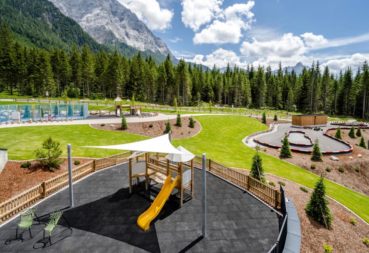 Zugspitz Resort Ehrwald Exterior foto