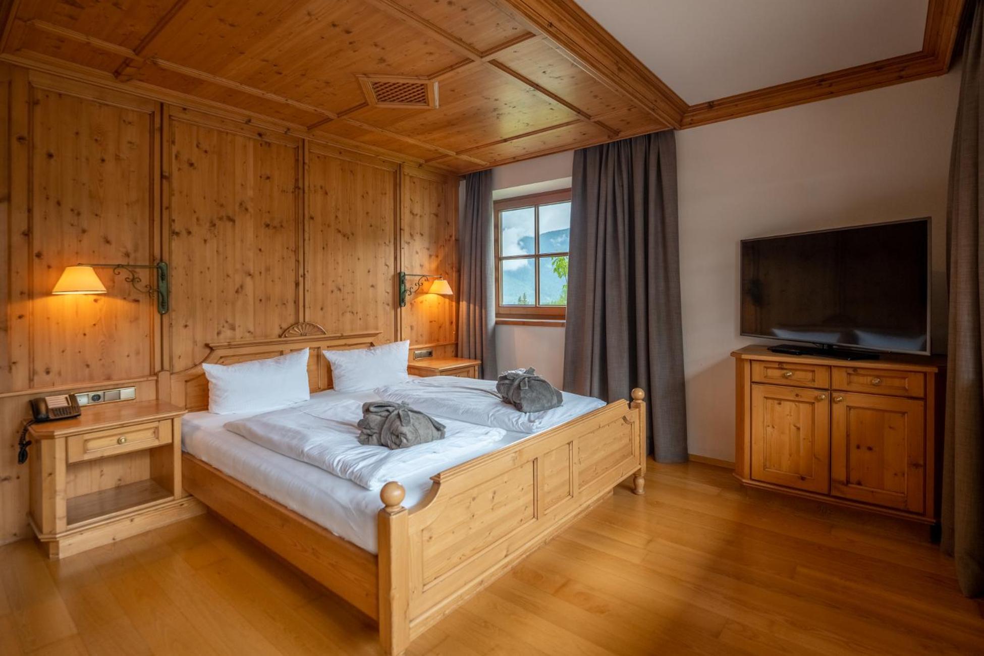 Zugspitz Resort Ehrwald Exterior foto