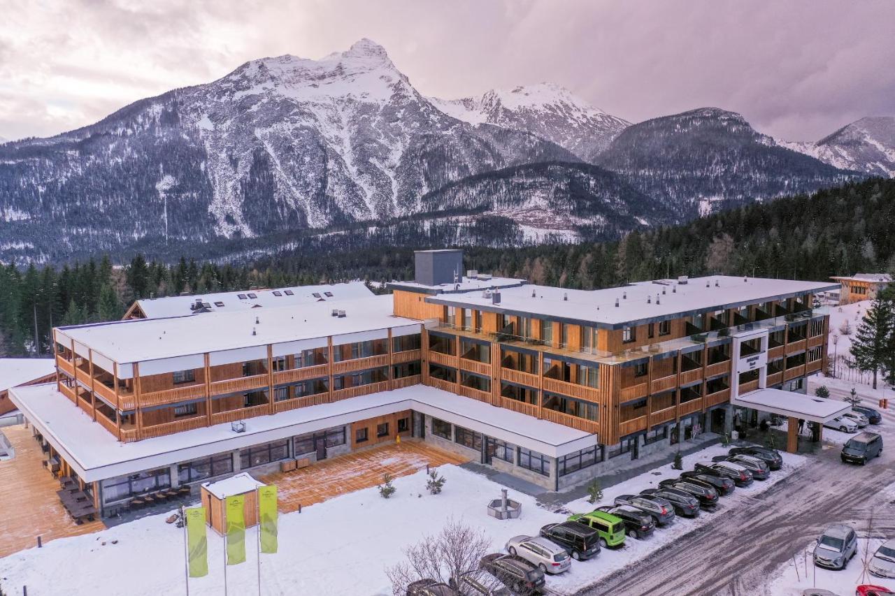 Zugspitz Resort Ehrwald Exterior foto
